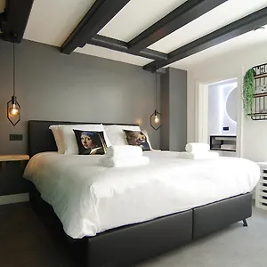 https://joz-suites-in-centre-of-amsterdam.amsterdamhotelsnl.com