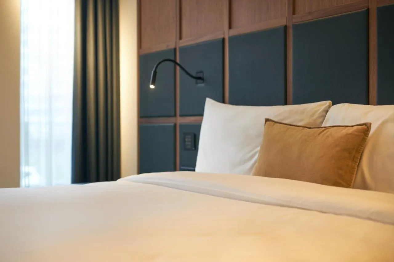 Met Hotel Амстердам 4*,  Нидерланды