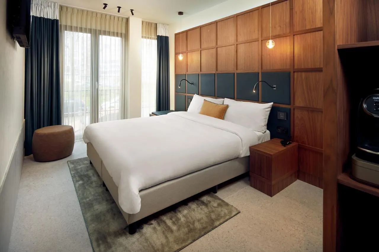 Met Hotel Амстердам