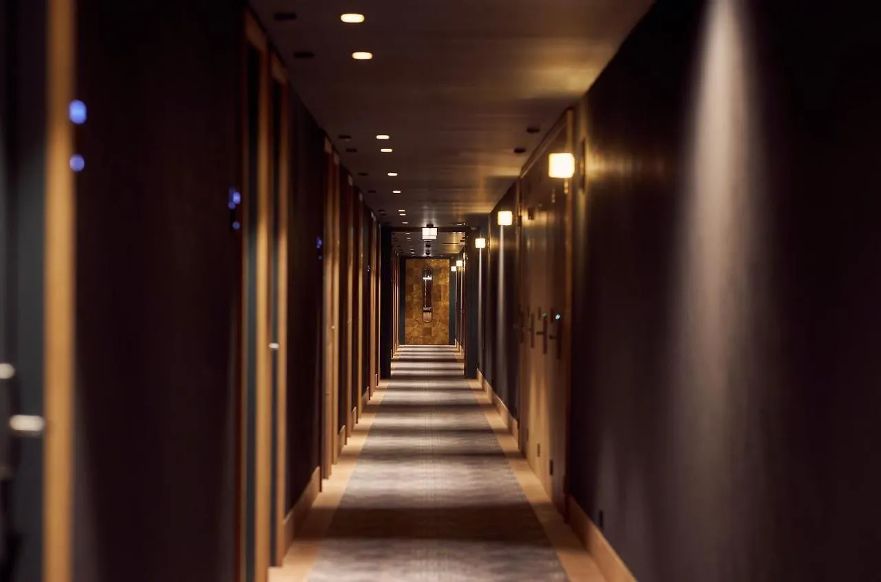 ****  Met Hotel Amsterdam Netherlands