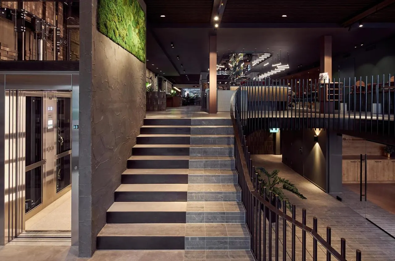 Met Hotel Амстердам